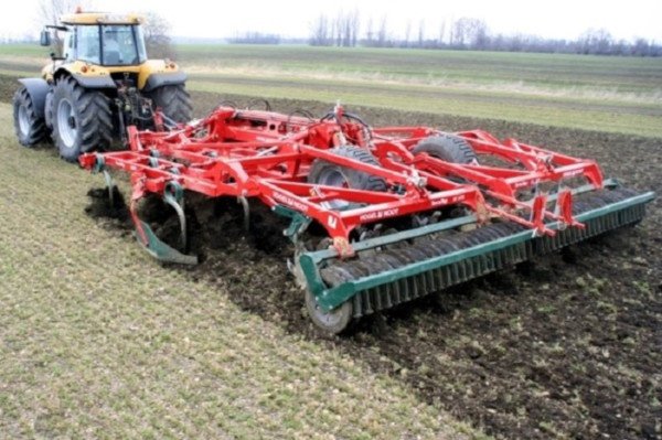 Asco congelador dirigir ▷ Aperos agrícolas ✓ Tipos de arados para tractores - Tractores y Máquinas